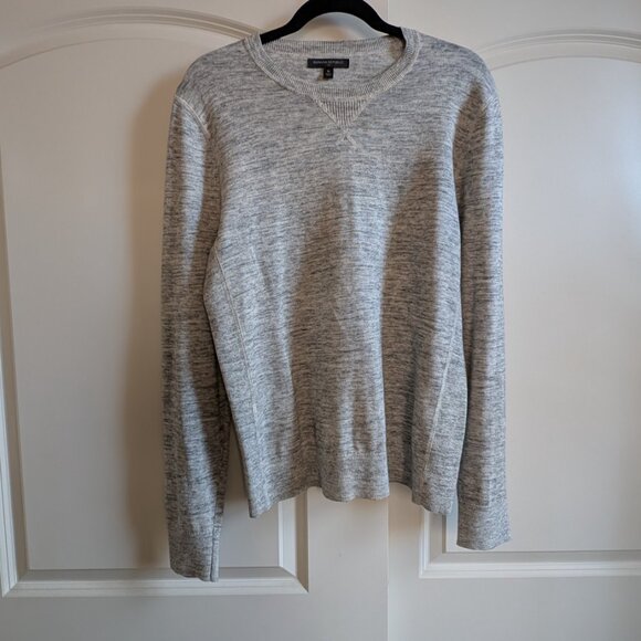 Banana Republic Factory Men's Sweater - Picture 1 of 9